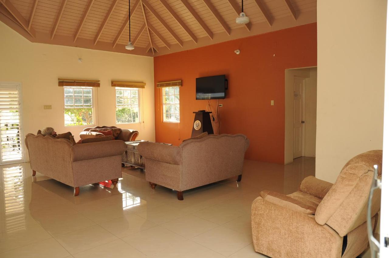 Ocho Rios - Drax Hall Country Club 2-Bed Luxury Villa Exterior photo
