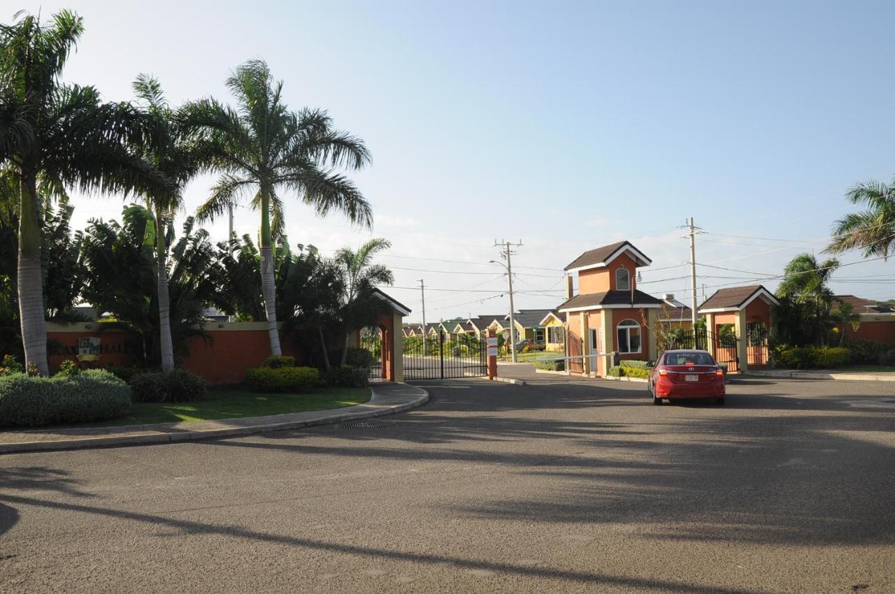 Ocho Rios - Drax Hall Country Club 2-Bed Luxury Villa Exterior photo