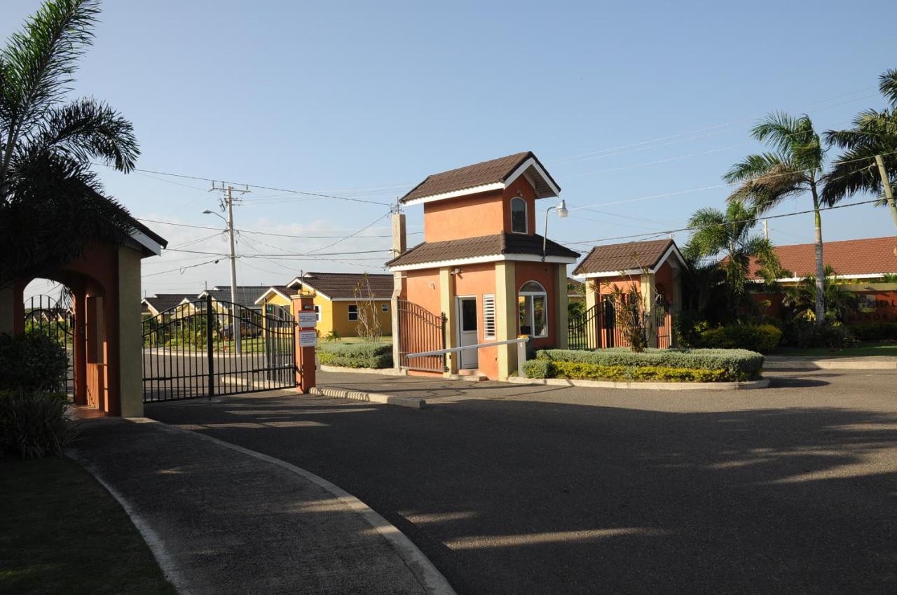 Ocho Rios - Drax Hall Country Club 2-Bed Luxury Villa Exterior photo