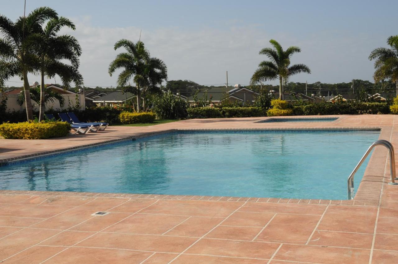 Ocho Rios - Drax Hall Country Club 2-Bed Luxury Villa Exterior photo